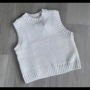 NWT White knit Sweater Vest H&M